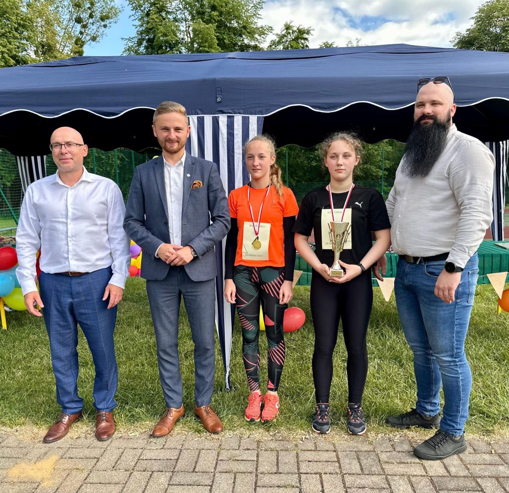 Bieg dla rodzin organizowany w Szkole Podstawowej nr 15