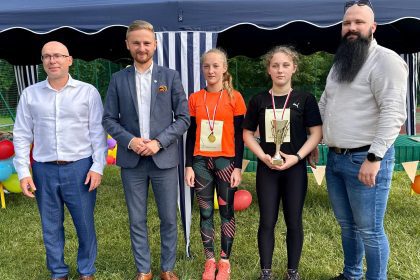 Bieg dla rodzin organizowany w Szkole Podstawowej nr 15