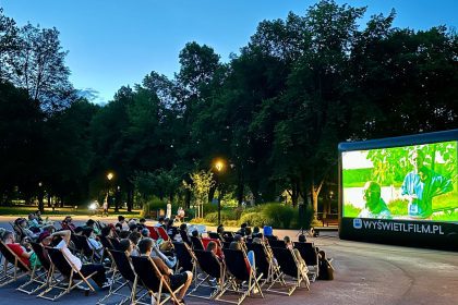 Kino letnie pod błękitnym niebem – Park Zamkowy