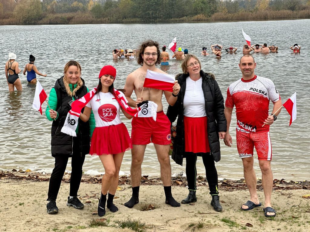 Niepodległościowe morsowanie z Mors Hubertus