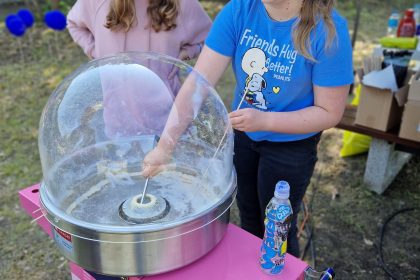 Otwarcie Strefy relaksu w Dzielnicy Dziećkowice oraz wyprzedaż garażowa