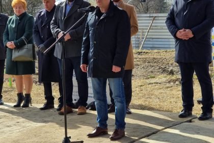 Konferencja prasowa w sprawie budowy nowej stacji pogotowia ratunkowego