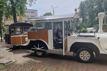 „Daj się karnąć” mikrowycieczka kolejką w ramach akcji Kierunek GZM