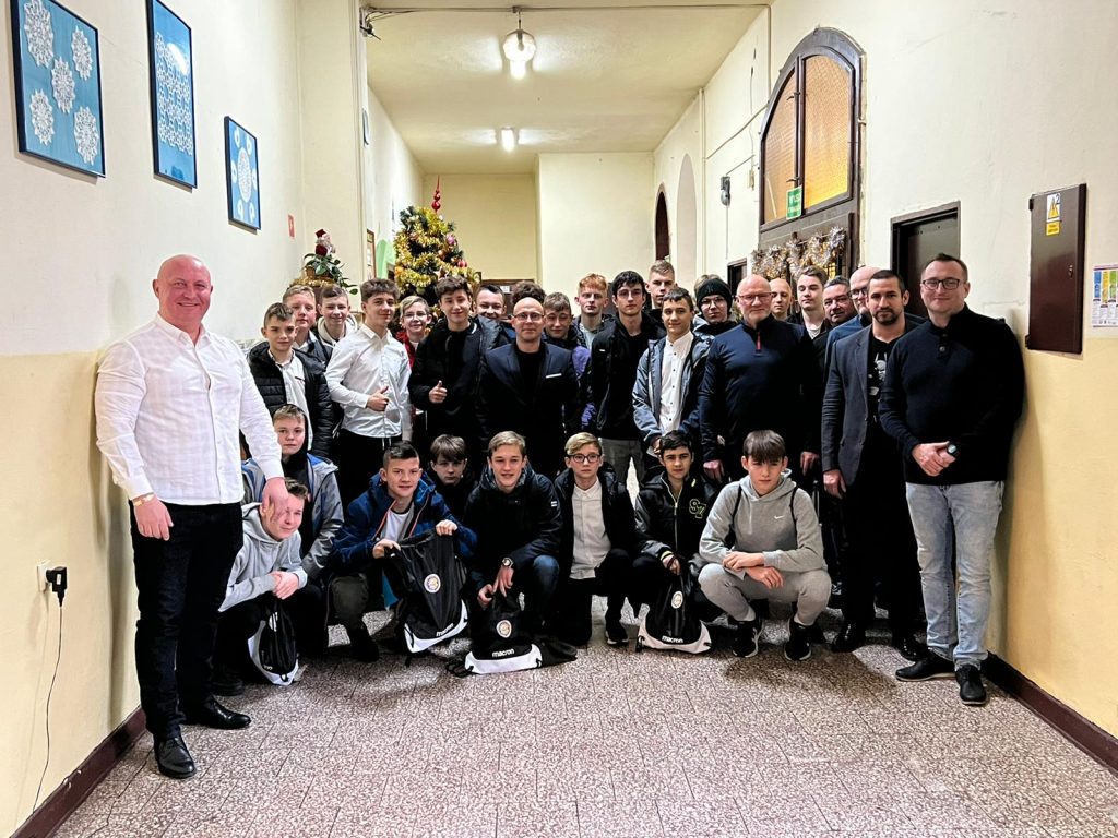 Spotkanie świąteczne z zawodnikami Klubu Sportowego Lechia’06