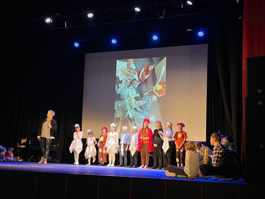 Międzynarodowy Dzień Teatru – Mysłowicki Ośrodek Kultury, Kino Znicz