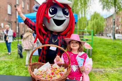 Odczarowane podwórka – Dzielnica Piosek