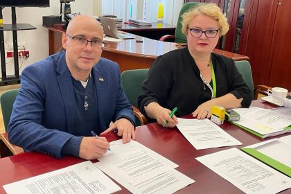 Podpisanie umowy z Leroy Merlin na adaptacje budynku przy ul. Gwarków oraz protokołu przekazania wyremontowanego obiektu przy ul. Jasińskiego