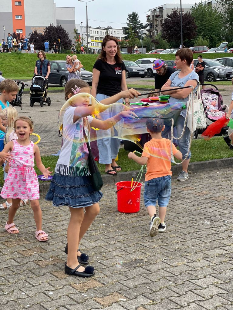 Festyn na zakończenie lata w Dzielnicy Bończyk-Tuwima
