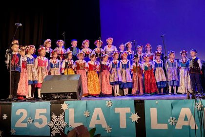 Jubileusz 25-lecia zespołu Laryszoki – Kinoteatr Znicz