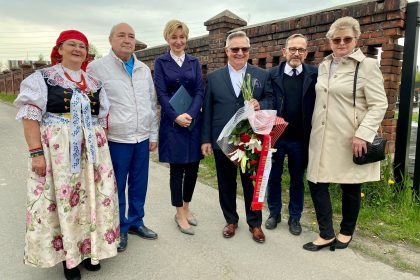 Uroczyste uznanie mogiły Antoniego Maślorza za grób weterana walk o wolność i niepodległość Polski