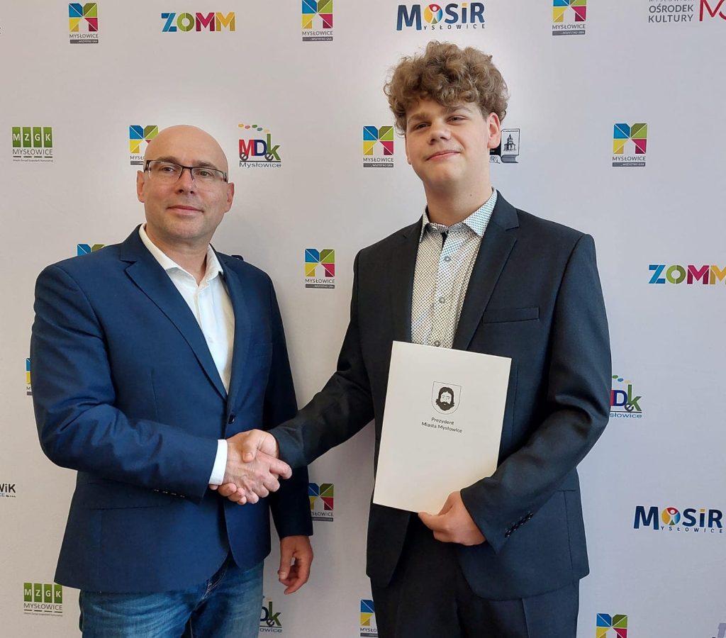 Wyłonienie zwycięzcy na Młodzieżowego Prezydenta Mysłowic i pełnienie przez niego funkcji Prezydenta przez 1 dzień