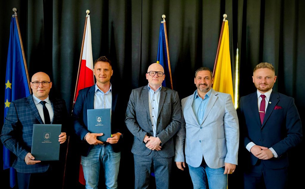 Podpisanie umów na realizację sześciu inwestycji