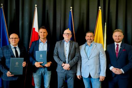 Podpisanie umów na realizację sześciu inwestycji
