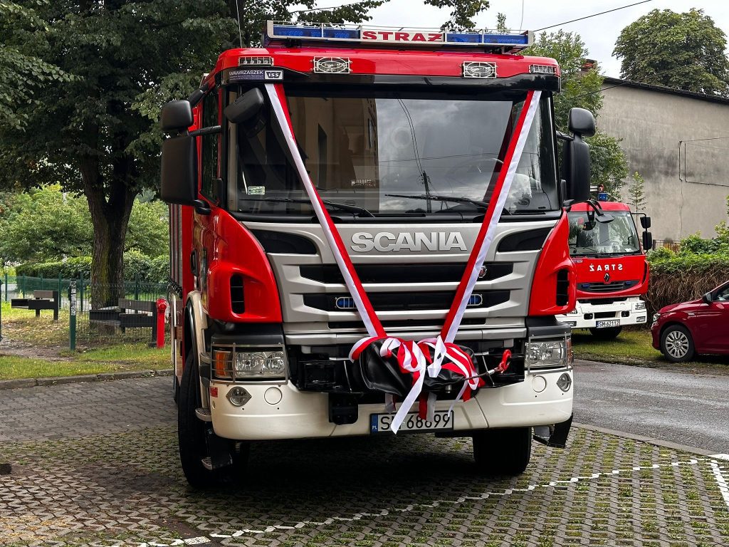 Przekazanie wozu ratowniczego dla OSP Dziećkowice