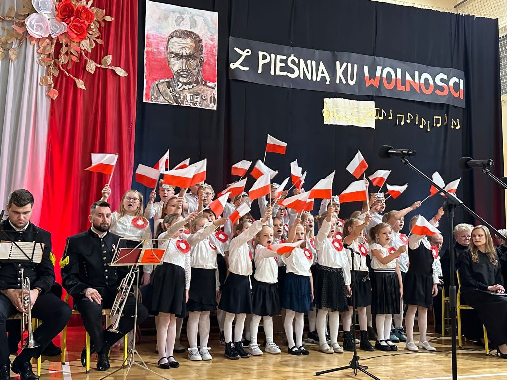 Wieczornica w Szkole Podstawowej nr 15