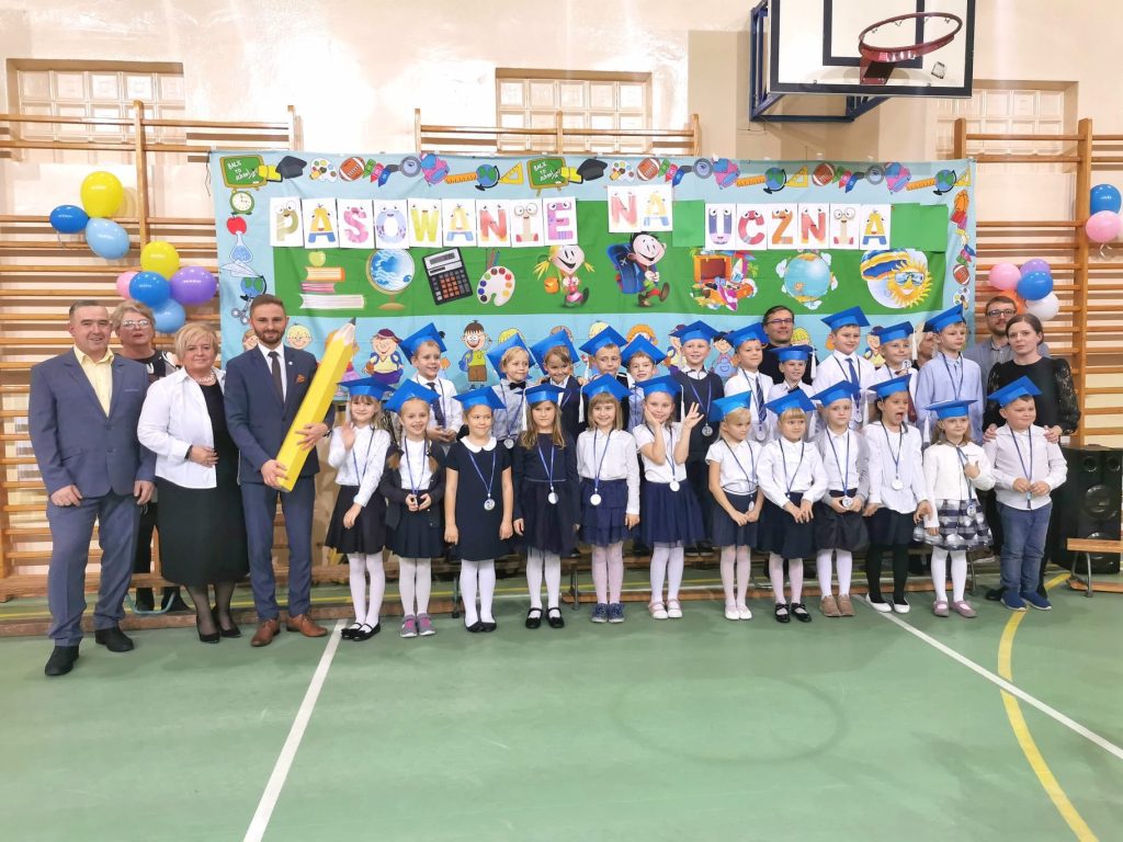 Pasowanie na ucznia w Szkole Podstawowej nr 10