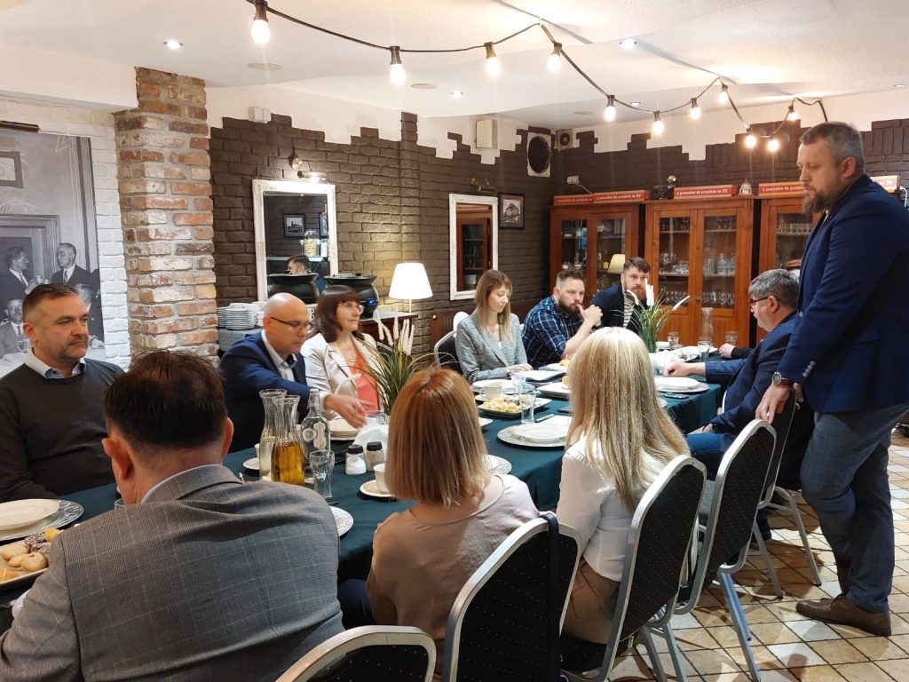 Śniadanie z biznesem