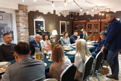 Śniadanie z biznesem