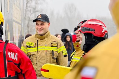 Pokazy ratownictwa lodowego w Parku Słupna