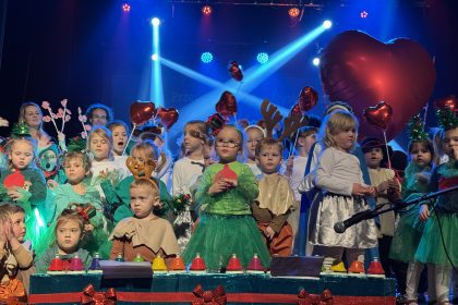 Jasełka bożonarodzeniowe w MOKu – Przedszkole nr 4