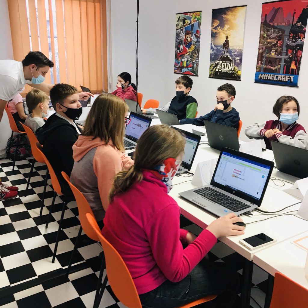 GIGANCI PROGRAMOWANIA