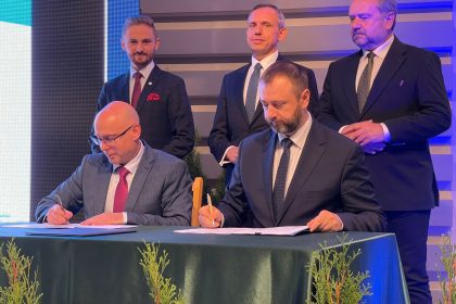 Konferencja Pawła Mirowskiego Pełnomocnika Prezesa Rady Ministrów dot. Programów „Czyste powietrze” i „Ciepłe Mieszkanie”