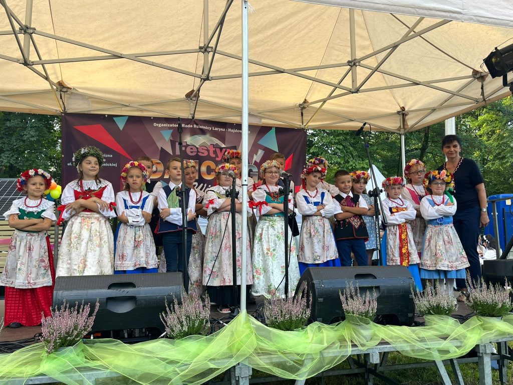 Festyn Dancing na Winklu w Dzielnicy Larysz-Hajdowizna