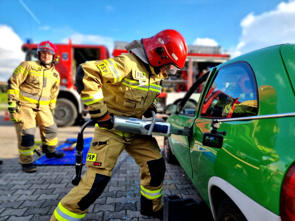 Akcja bezpieczeństwa na drogach „Twój Blask-Twoje życie”