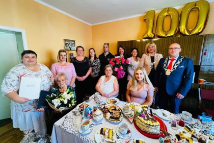 100 urodziny Pani Adelajdy Buchwald z dzielnicy Dziećkowice