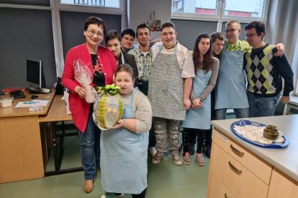 W Zespole Szkół Specjalnych w Mysłowicach została otwarta kawiarnia uczniowska