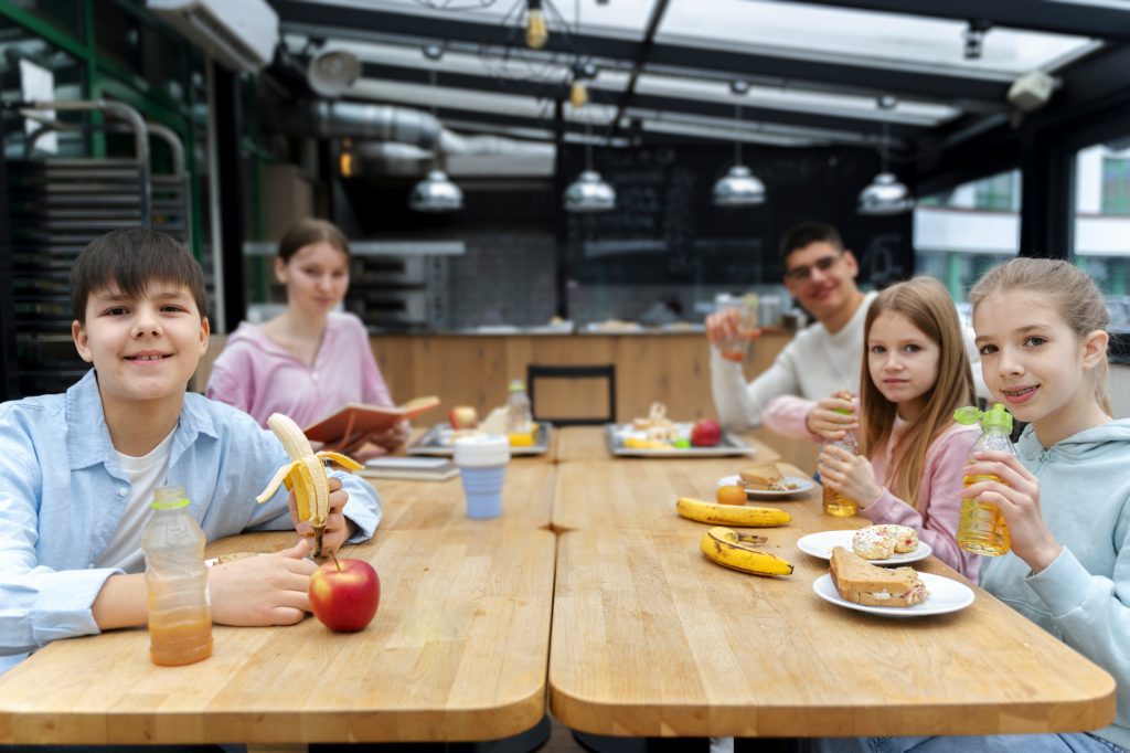 Doposażenie i poprawa standardu stołówki w Szkole Podstawowej nr 13 z Oddziałami Integracyjnymi i Dwujęzycznymi im. Henryka Sienkiewicza w Mysłowicach