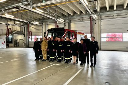 Przekazanie samochodu pożarniczego dla Mysłowickiej Straży Pożarnej