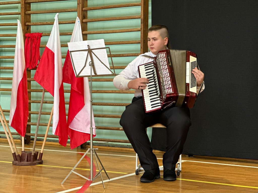Obchody Dnia Niepodległości w miejskich placówkach oświatowych