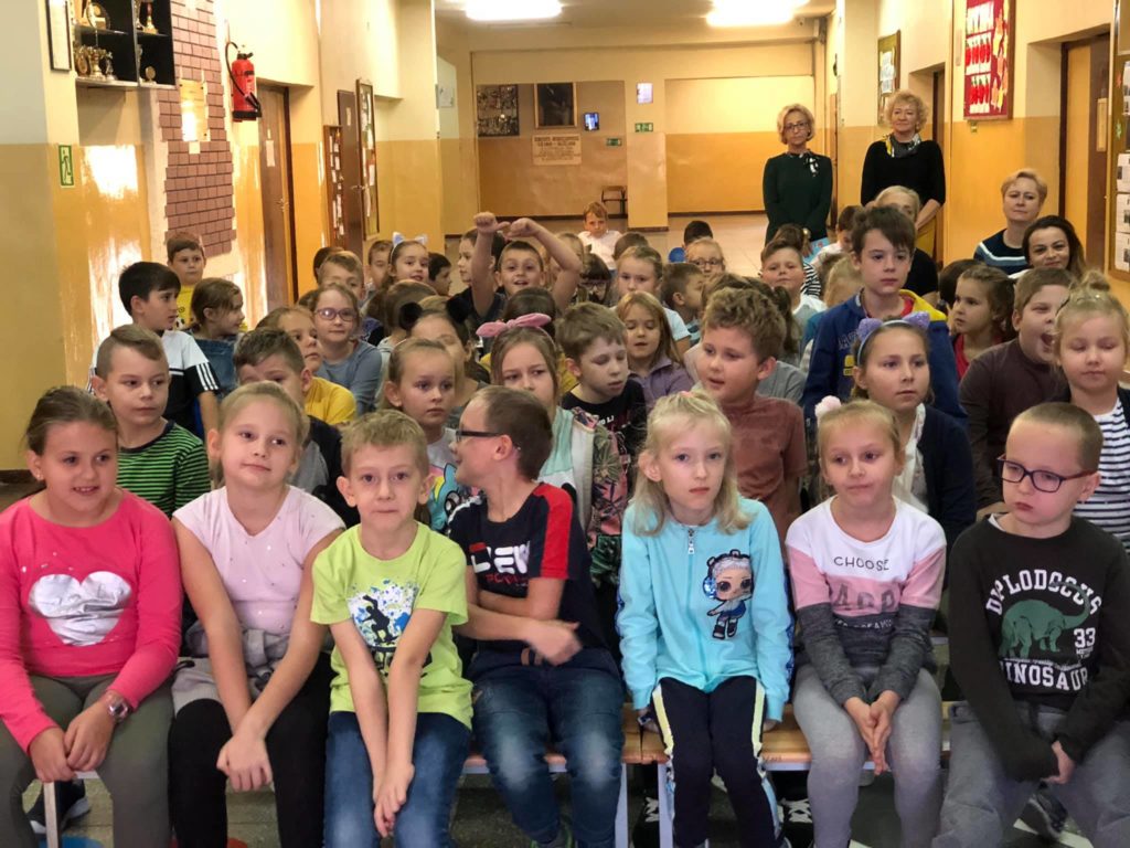 Dzień głośnego czytania w Szkole Podstawowej nr 13