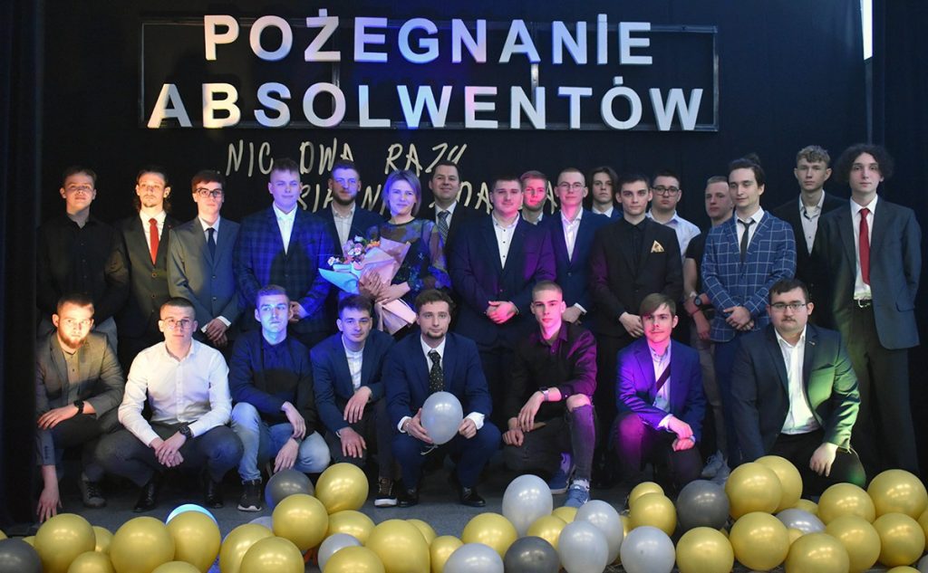 Pożegnanie absolwentów klas maturalnych mysłowickich szkół ponadpodstawowych